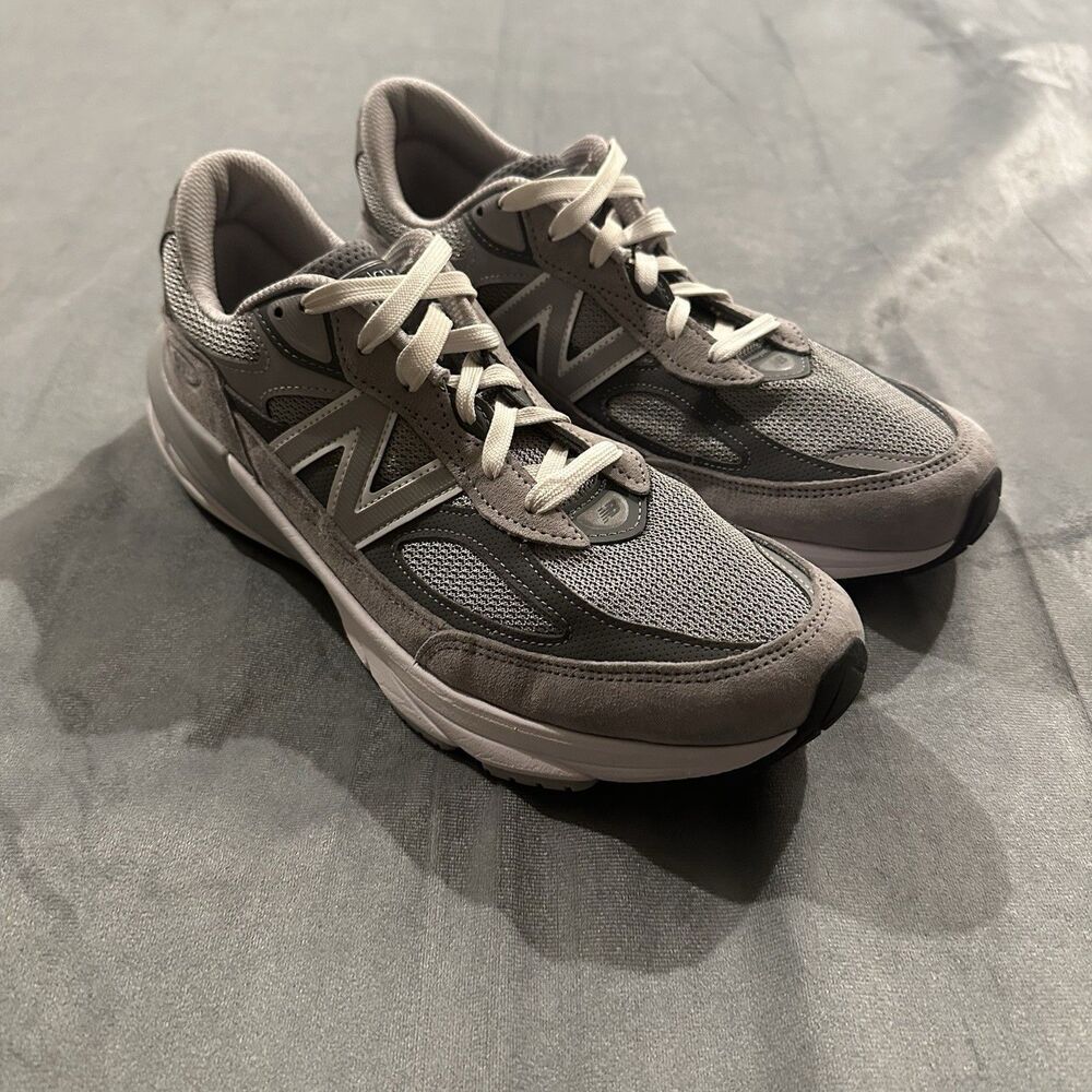 New Balance 990 v6 Sneakers Mens 11.5 2A Made in USA Gray Suede Casual M990GL6